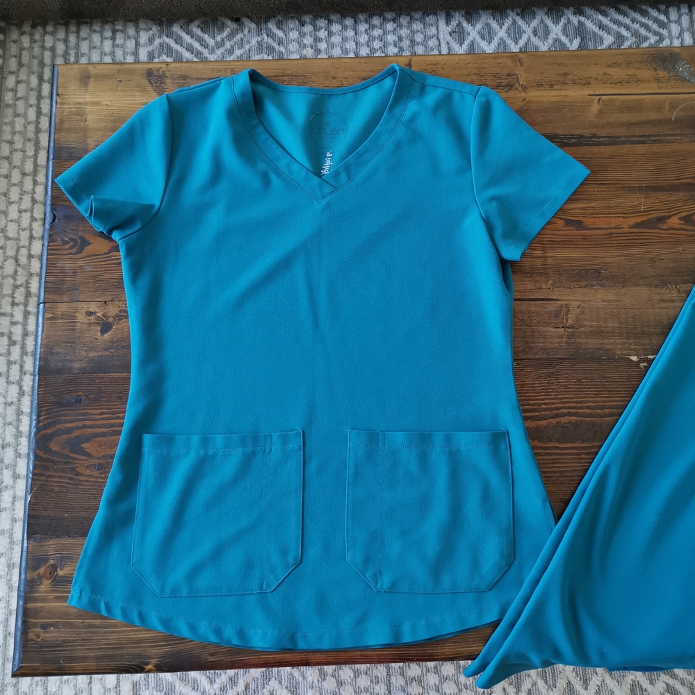 Teal V-Neck Scrub Top